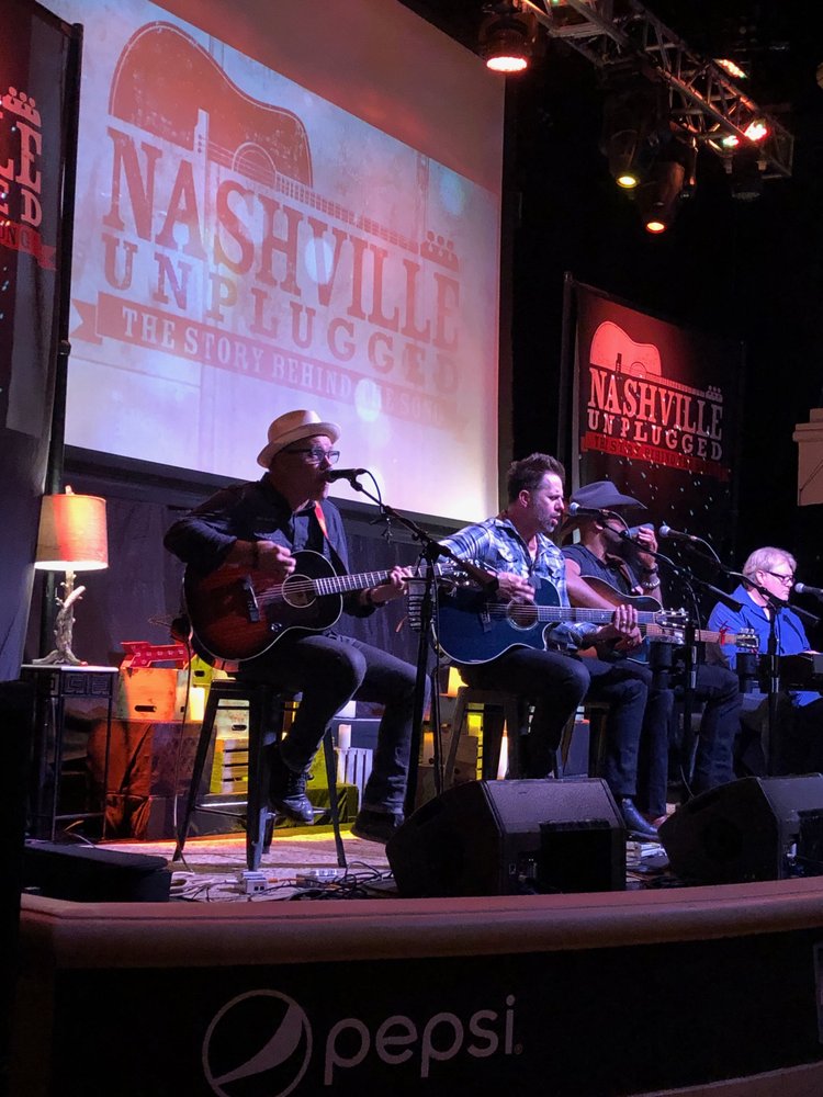 Nashville Unplugged Live