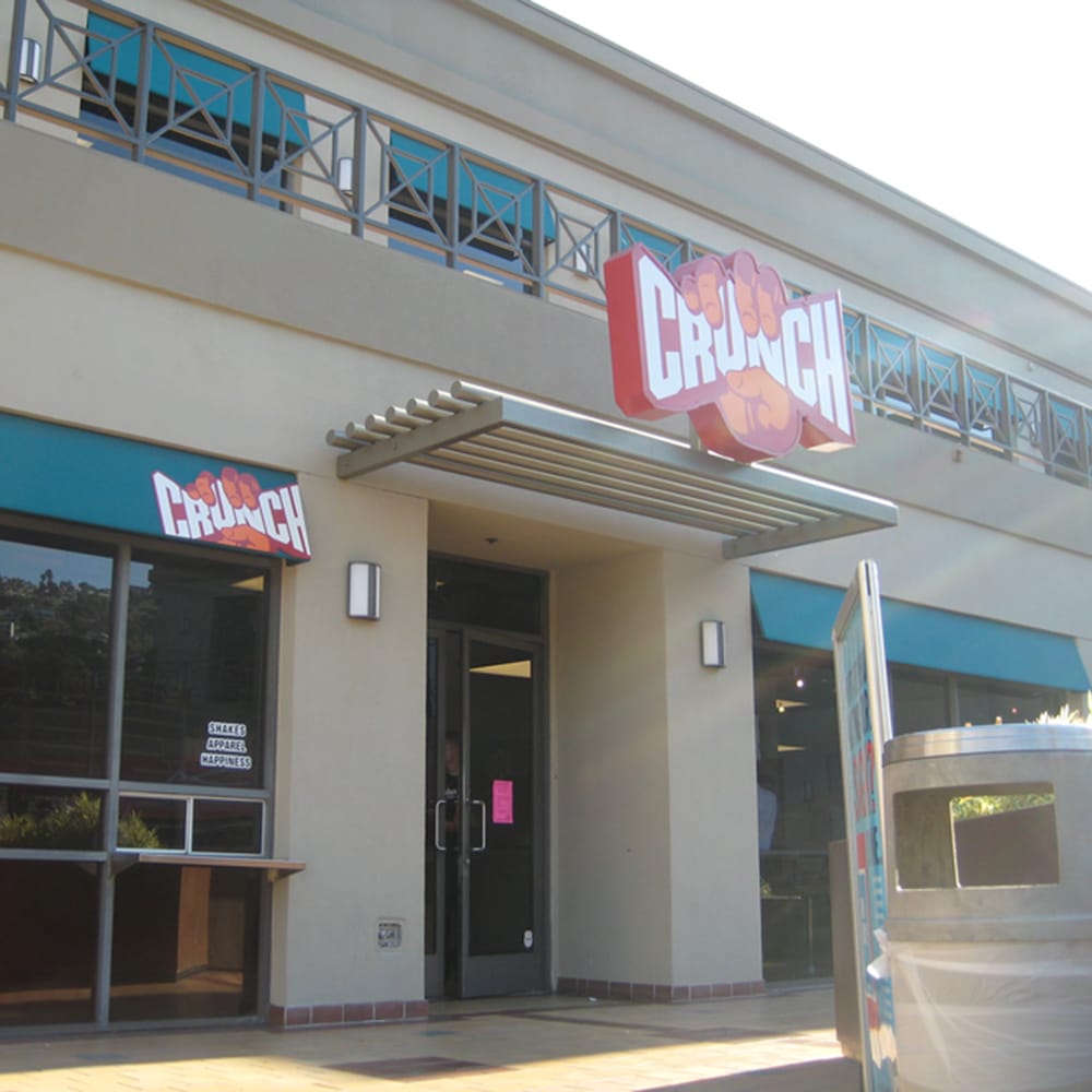 Crunch Fitness - West Hollywood