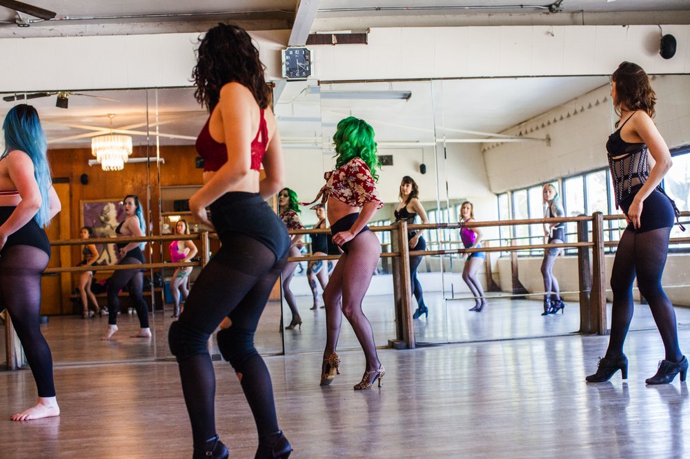 Empowerment in Heels Burlesque Classes